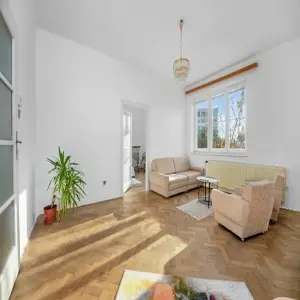 Real Estate Photo Editing